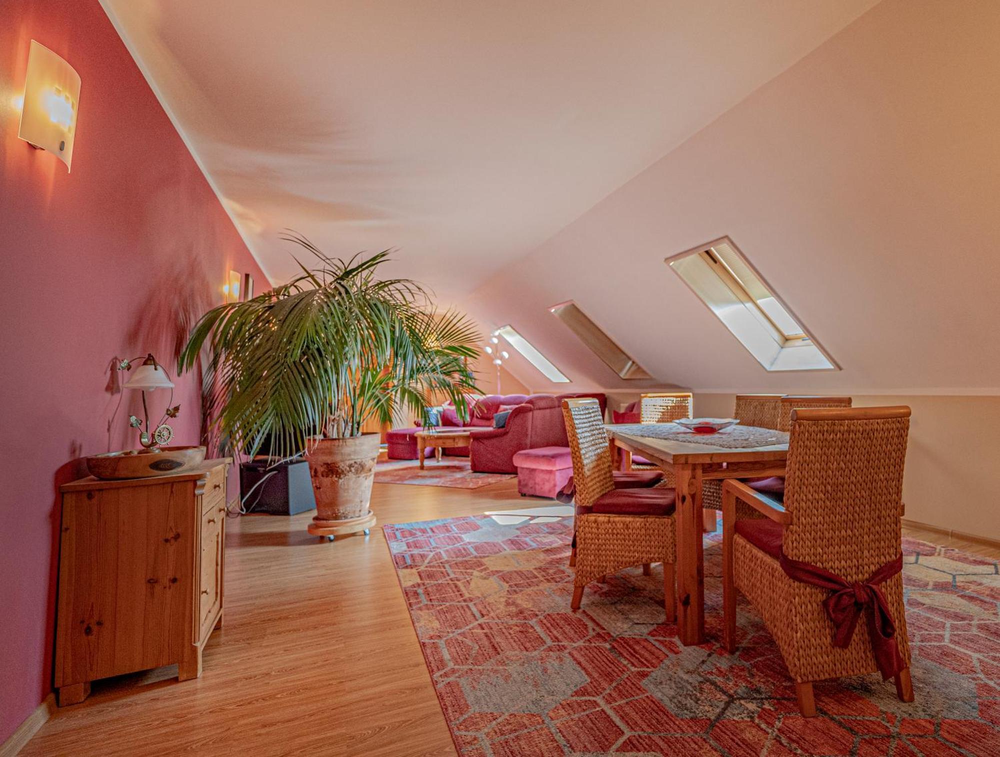 Appartement Dom Ogrodnika à Jezow Sudecki Extérieur photo