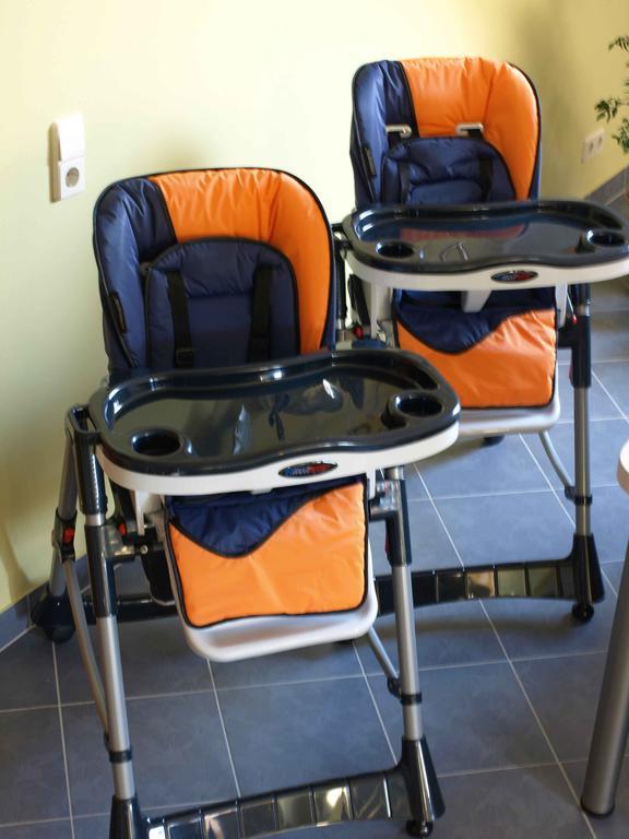 Appartement Dom Ogrodnika à Jezow Sudecki Extérieur photo